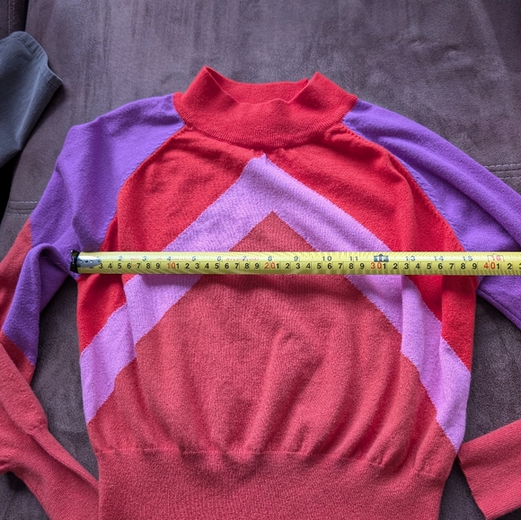 Deluc Colorblock Sweater - Picture 6 of 6